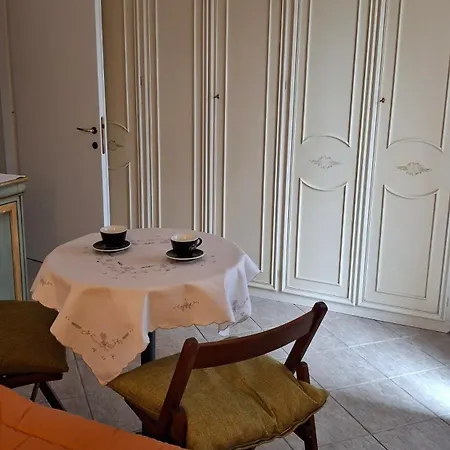 Casina Gialla