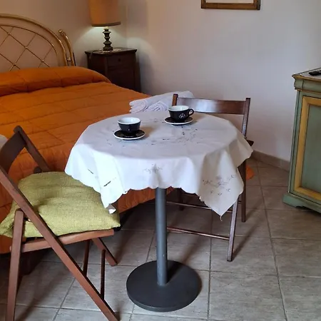 Quarto em Acomodações Particulares Casina Gialla *