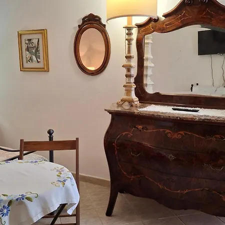 Casina Gialla Quarto em Acomodações Particulares Fabbricaccia